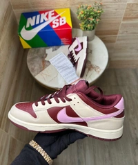 Nike SB Dunk Valentines  - 10
