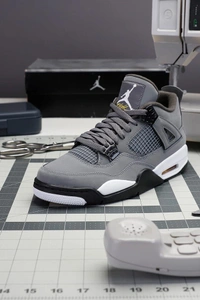 Jordan Retro 4  (Cool Grey ) - 6