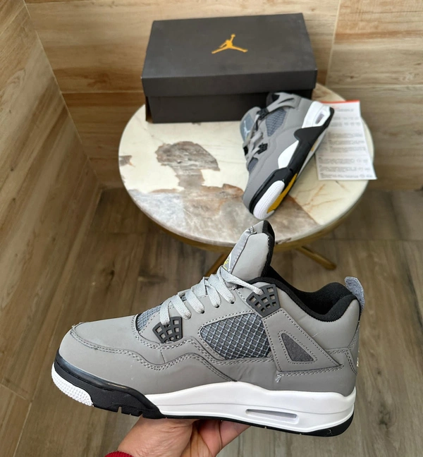 Jordan Retro 4  (Cool Grey ) - 6