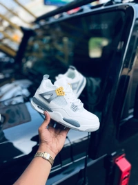 Imported Retro 4  - 6, Grey & White