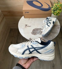 Asics Gel Venture 6 - 8