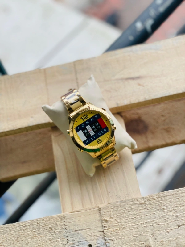 Tommy Hilfiger Chain Watch - Gold
