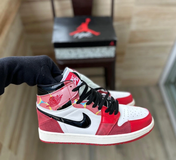 Nike Air Jordan Retro 1 Spiderman  - 6