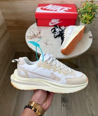 Nike x Sacai Vaporwaffle - 8