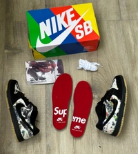 Nike SB Dunk Supreme World Famous  - 43