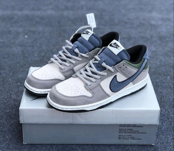 Nike SB Dunk Low x Otomo Katsuhiro  - 7