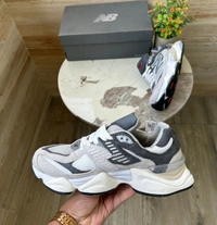 New Balance 9060 - Euro 44