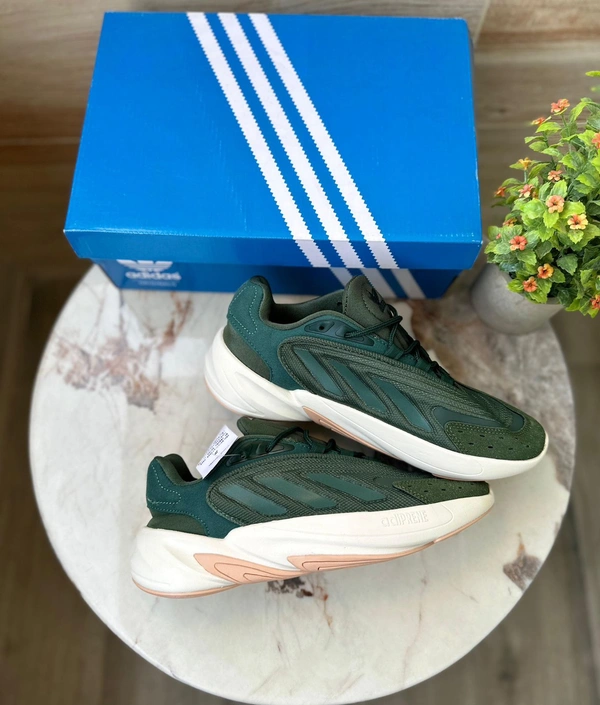Adidas Originals Ozelia - 10
