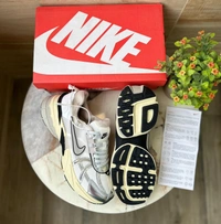 Nike V2k Run Unisex - 2