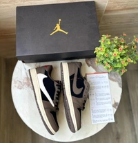 Nike Air Jordan Retro 1 Travis Scott Mocha - 6