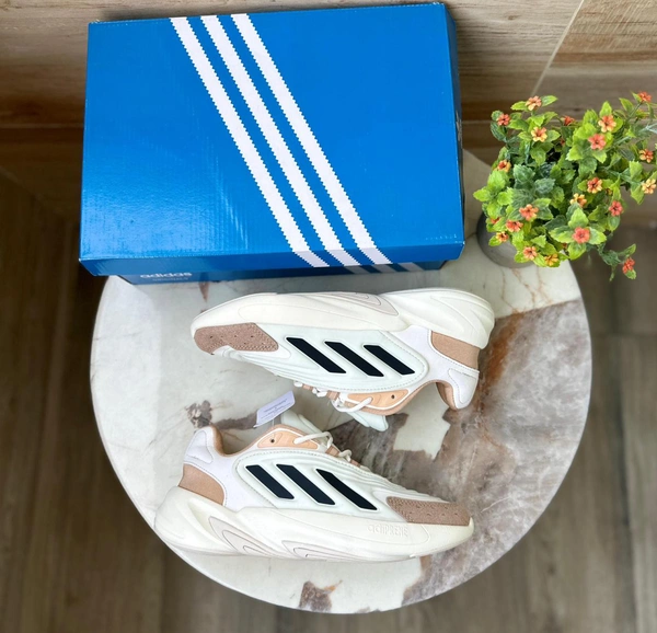 Adidas Original Ozelia - 11