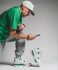 Jordan Retro 4 Pine Green - 8