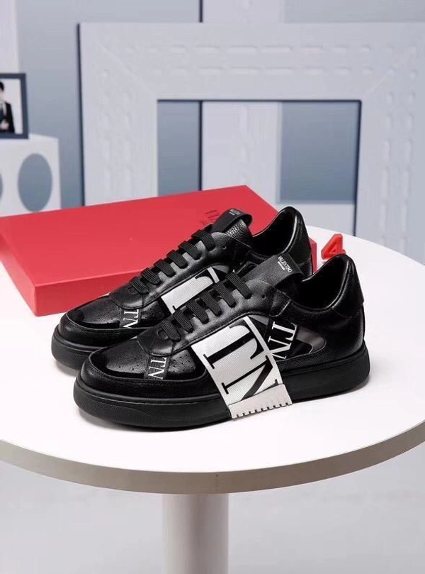 Valentino Trainers (Black) - 7