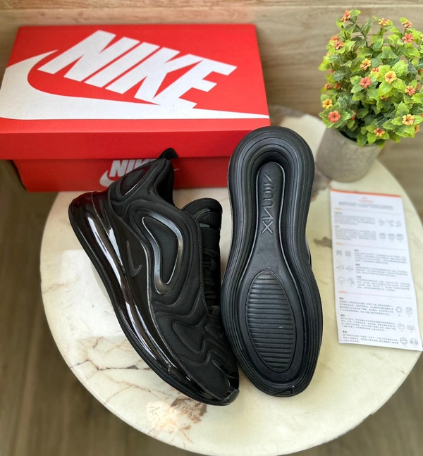 Nike Airmax 720 Tripple Black EDTN - 11