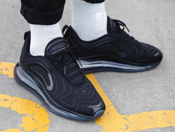 Nike Airmax 720 Tripple Black EDTN - 11