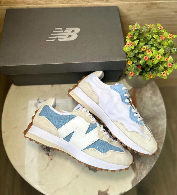 New Balance Levis 327 EDTN - 9
