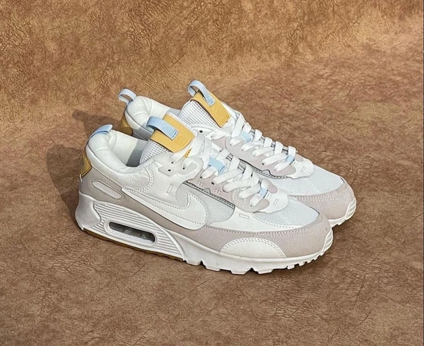 Nike Airmax 90 Futura - 9
