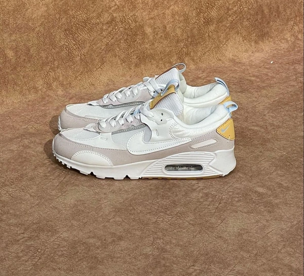 Nike Airmax 90 Futura - 9