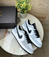 Air Jordans Smoke Grey Low - 8