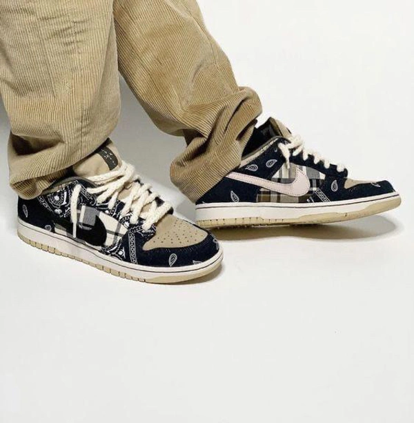 Nike Jordan Sb Dunk X Travis Scott Cactus Jack  - 11
