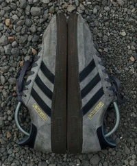 Adidas Originals Spezial - 9