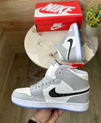 Jordans Retro 1 Dior Mid Ankle  - 8
