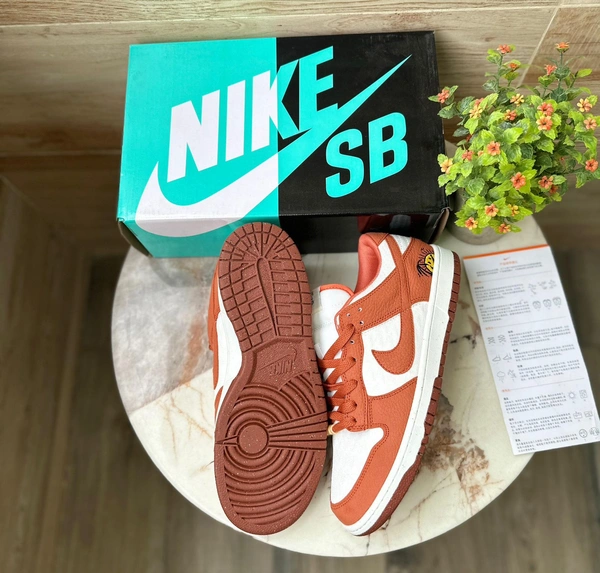 Nike Sb Dunk Sunclub Orange  - 11