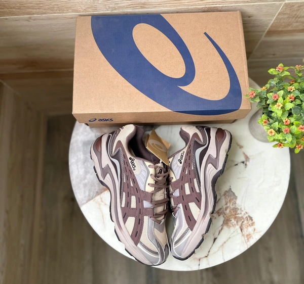 Asics Gel Preleus Brown - 11