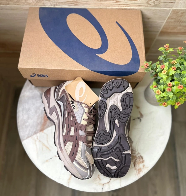 Asics Gel Preleus Brown - 11