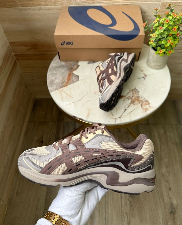 Asics Gel Preleus Brown - 11