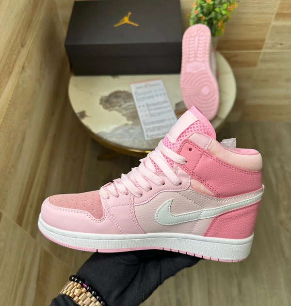 Air Jordan Retro One For Her  - 4