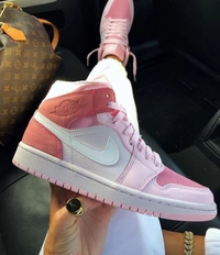 Air Jordan Retro One For Her  - 4