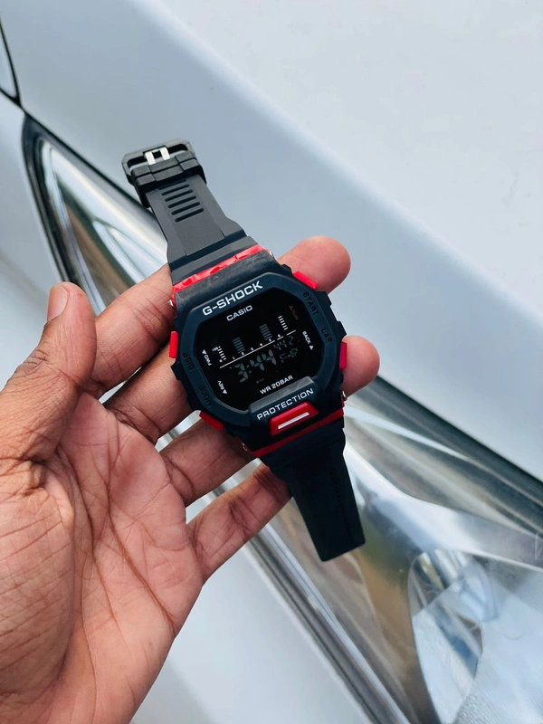 Casio G-shock Small Dial - Red