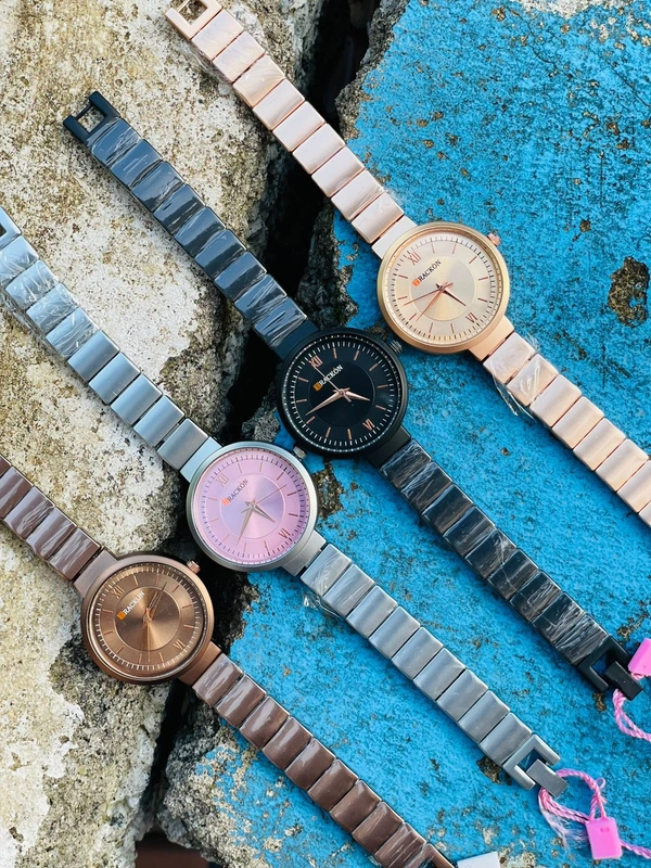 Ladies Watch Imported - Gold