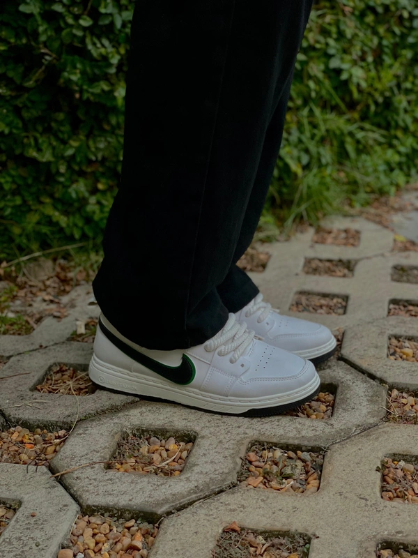 Nike Shoes Imported - 7