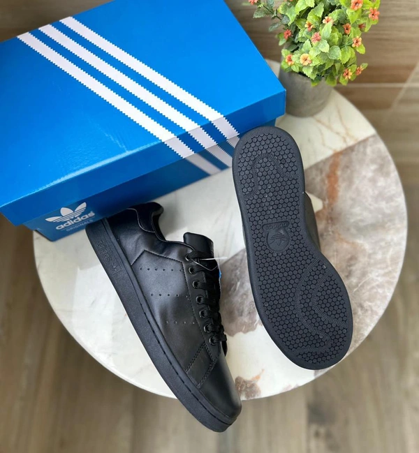 Adidas Stan Smith Tripple Back EDTN - 10