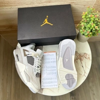 Air Jordan Retro 4 Frozen Moments - 11