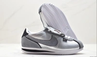 Nike Cortez Petals United - 7