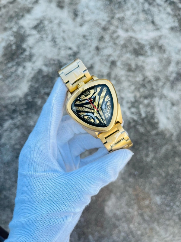 Classic V-Design Chain Watch