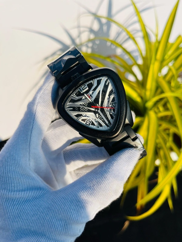 Classic V-Design Chain Watch