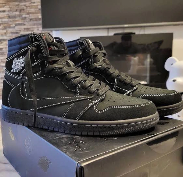 Jordans Retro 1 Black Mid Phantom - 8