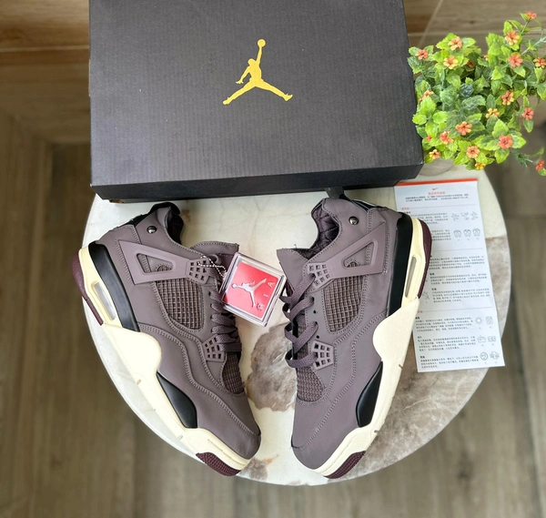 Air Jordan Retro 4 Maniere - 11