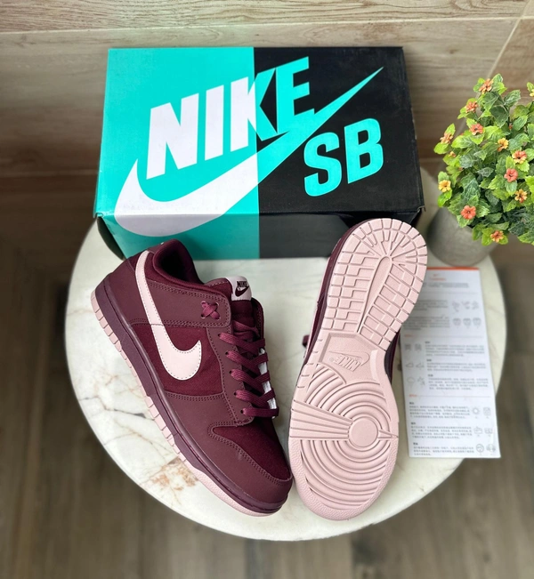 Nike Sb Dunk Beetroot Crush  - 10