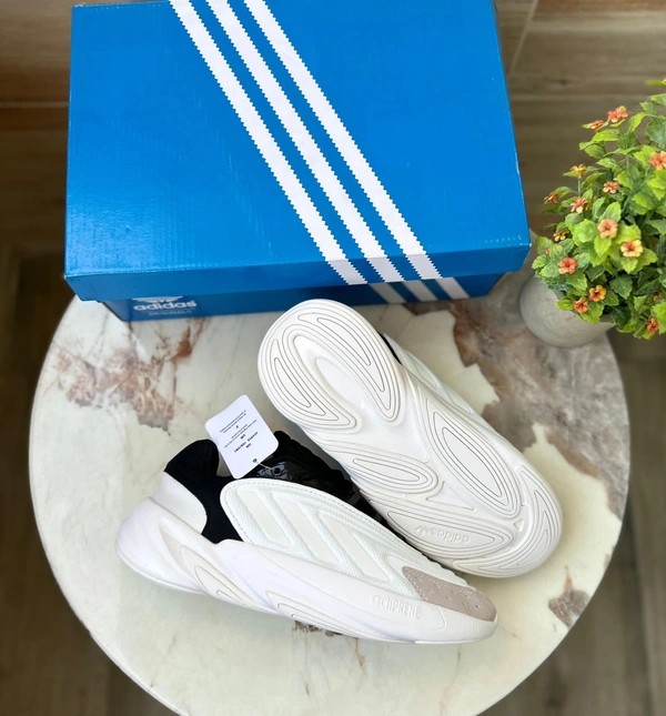 Adidas Original Ozelia - 6
