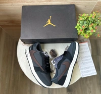 Air Jordan Retro 1 Travis Scott Cactus  - 11