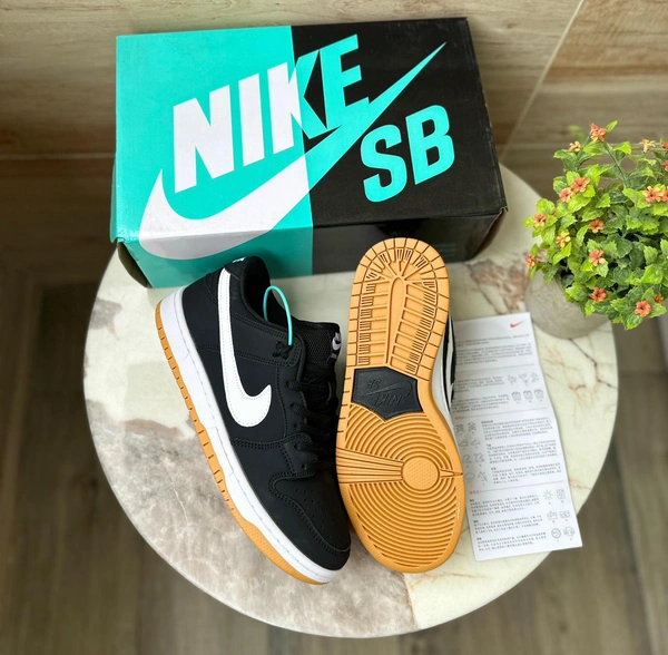 Nike  Sb Dunk Black Gum Lable - 6