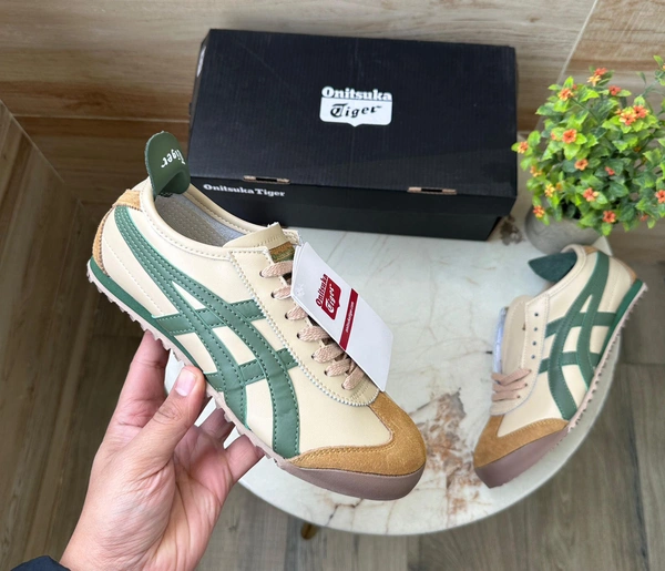 Onitsuka Tiger Leather Trainers - 6