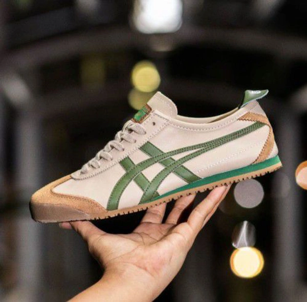 Onitsuka Tiger Leather Trainers - 6