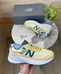New Balance 990 V6 - Euro 41