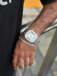 Cartier Chain Watch - White/Silver